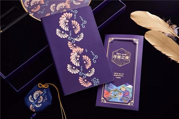 禮品盒廠(chǎng)家教您如何定制精美禮品盒